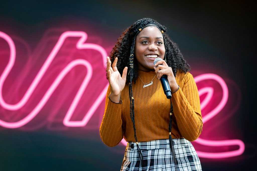 Noname (AKA Fatimah Warner) gained a cult-like following after appearing as “Noname Gypsy” on early Chance the Rapper mixtapes. 