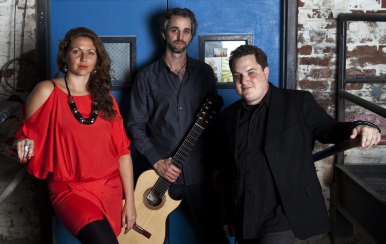 La Voz de Tres performs eclectic, international jazz