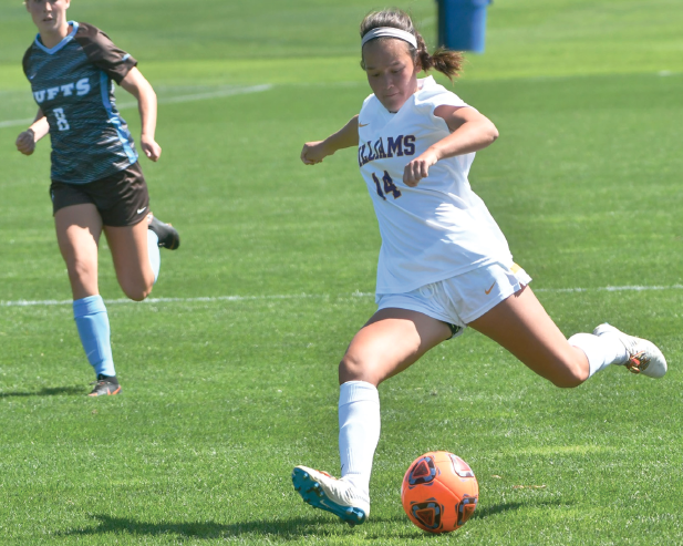 Georgia Lord ’21 scored the tie-breaking goal for the Ephs in Saturday’s 2-1 win over the Jumbos. Photo courtesy of Sports Information.