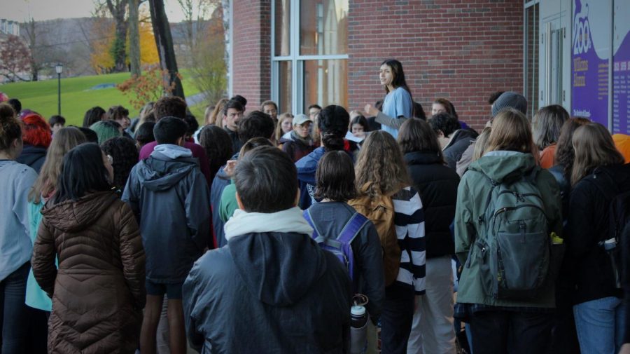 Students protest for public divestment from fossil fuels