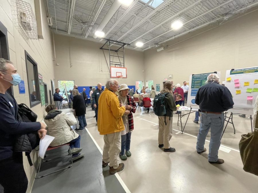 At eight stations spread across the room, attendees could read about a specific topic from the Town’s Existing Conditions Report.