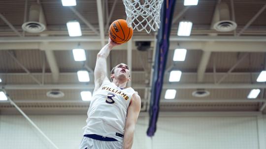 Cole Prowitt-Smith’s phenomenal layup brought the Ephs to the Sweet Sixteen match in North Carolina. (Photo courtesy of Sports Information.)