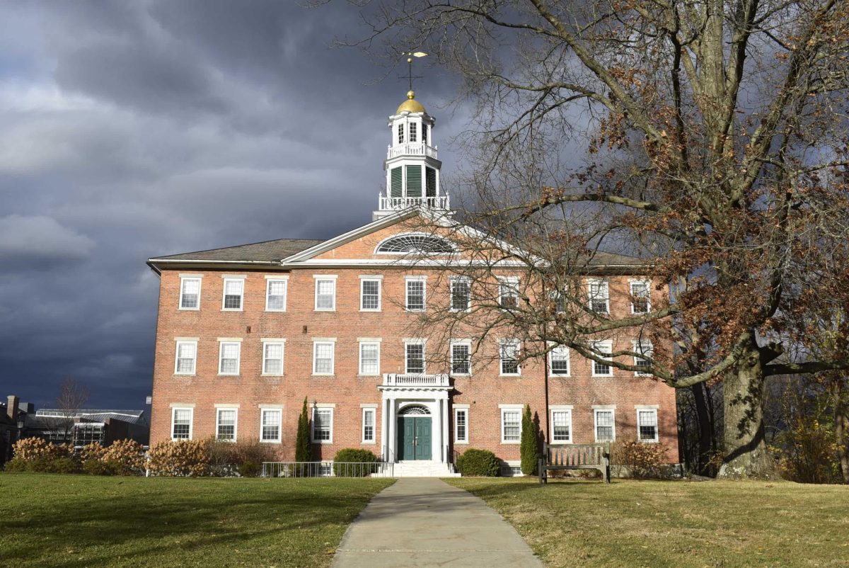 Faculty votes to alter handbook, remove DEI references