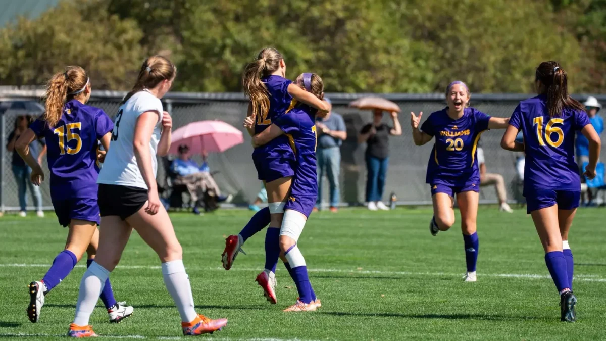 While the Ephs were held back by difficult conditions on Saturday, they capitalized with a win on Saturday. (Photo courtesy of Sports Information.)