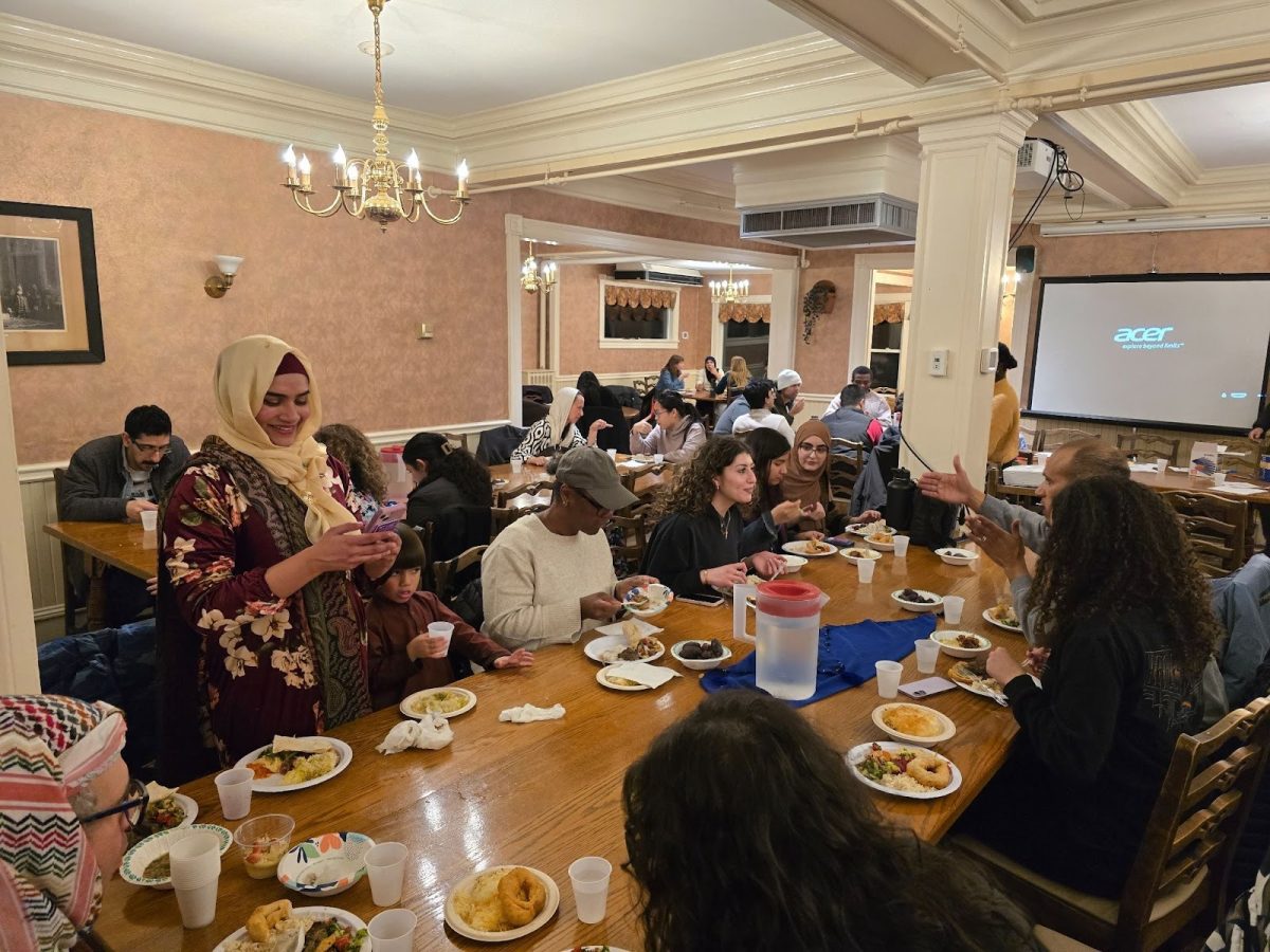 Community iftar hosted in Dodd on March 7. (Photo courtesy of Merouane Ait Rais)